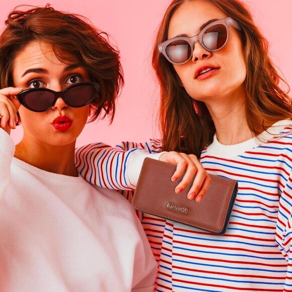 Seaside Slim Vegan Leather Wallet RFID Blocking Clutch for Women Travel - Picture 3 of 6